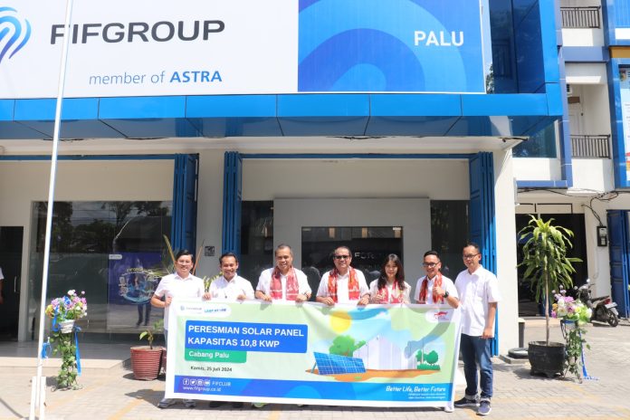 FIFGROUP melanjutkan komitmennya dengan meresmikan pemasangan solar panel ke-22 di Palu pada Kamis, 24 Juli 2024.