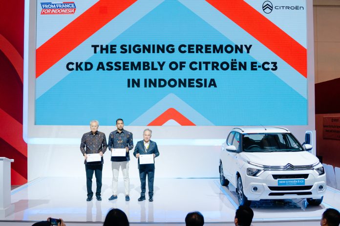 Selain menampilkan beragam model unggulannya, Citroën juga akan meresmikan produksi dalam negeri untuk model Citroën Ë-C3 All Electric.