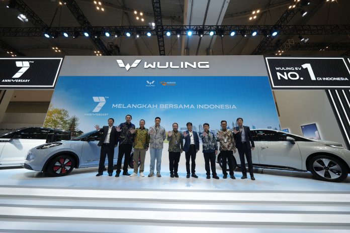 Wuling Motors merayakan pencapaian mereka selama 7 tahun dengan tema ‘Melangkah Bersama Indonesia’ di GIIAS 2024