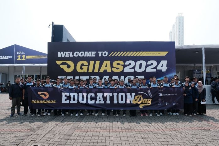 GIIAS 2024 menyambut kehadiran 1.000 pelajar dari berbagai sekolah kejuruan dan universitas melalui Program GIIAS Education Day