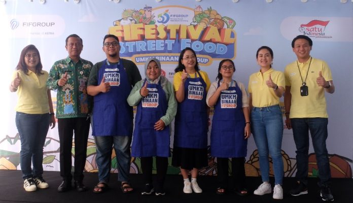 FIFGROUP menghadirkan FIFestival Street Food 2024 yang ditujukan untuk meningkatkan branding dan penjualan produk UMKM binaannya